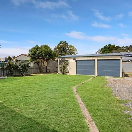 'Nineteen' Country Convenience In The Heart Of Mudgee Villa Exterior photo